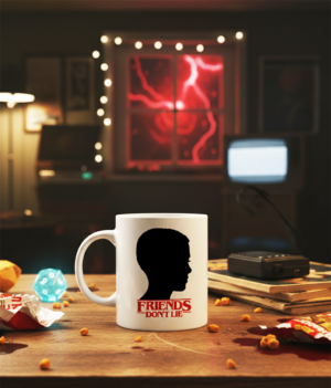 Stranger Things Friends Don’t Lie Kupa Bardak – Dizi Replikli Porselen Kahve Kupası